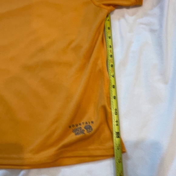 Women’s Golden Orange Mountain HardWear T-Shirt Size Medium - Picture 8 of 9
